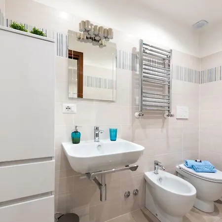 Circus Maximus N 1-at 400m Metro