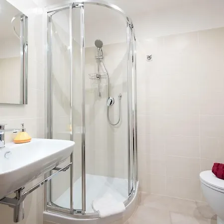 Circus Maximus N 1-at 400m Metro