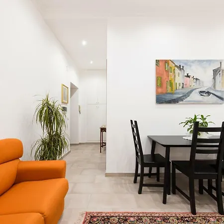 Circus Maximus N 1-at 400m Metro Apartment